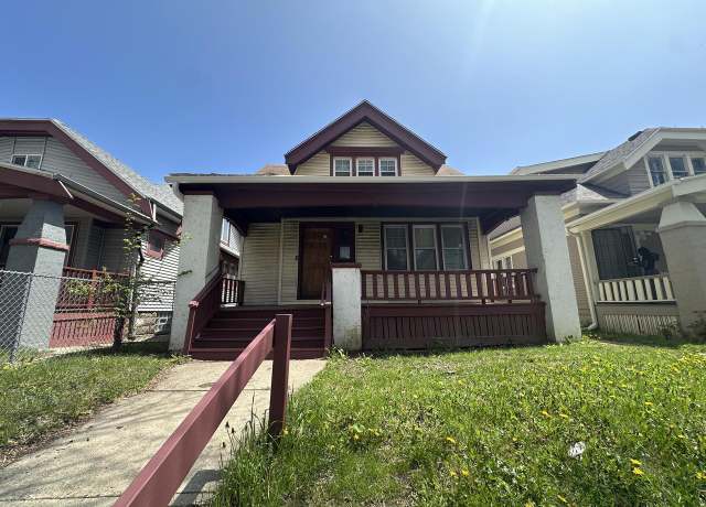 Property at 3036 N 24th Pl, Milwaukee, WI 53206, 4 beds, 1 bath