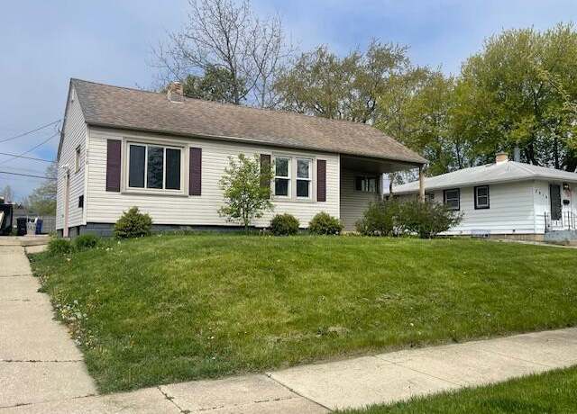 Property at 2018 Cleveland Ave, Racine, WI 53405, 2 beds, 1 bath