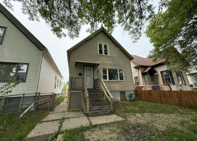 Property at 1525 S 21st St Unit 1525A, Milwaukee, WI 53204, 8 beds, 2.5 baths