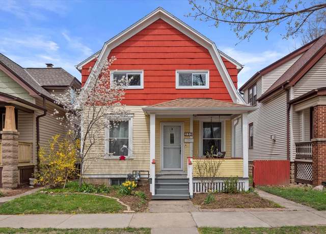 Property at 232 E Montana St, Milwaukee, WI 53207, 4 beds, 2 baths