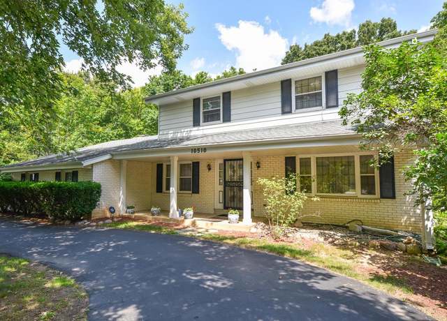 Property at 10510 W Good Hope Rd, Milwaukee, WI 53224, 3 beds, 2.5 baths