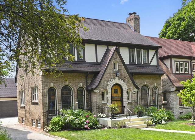 Property at 6223 W Wisconsin Ave, Wauwatosa, WI 53213, 3 beds, 1.5 baths