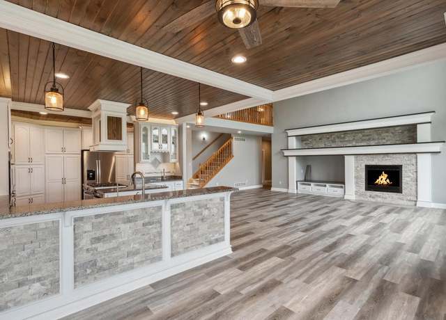 Property at 1561 Prestwick Dr, Lake Geneva, WI 53147, 6 beds, 5.5 baths