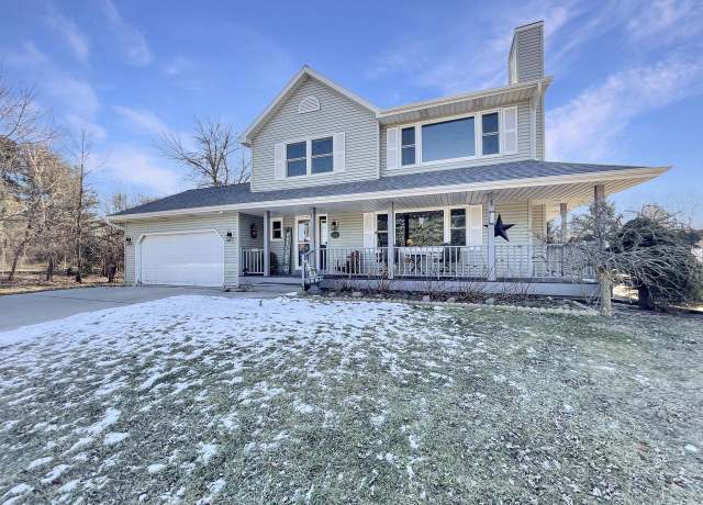 Property at 1403 Weeden Creek Rd, Sheboygan, WI 53081, 3 beds, 2.5 baths