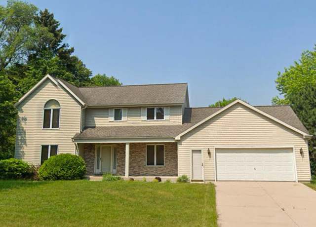 Property at 9120 32nd Ave, Kenosha, WI 53142, 3 beds, 3.5 baths