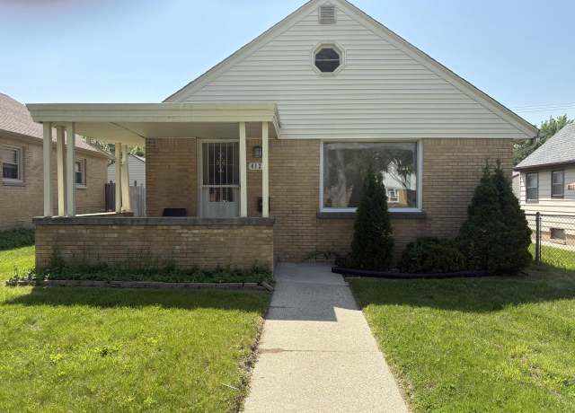 Property at 4125 N 62nd St, Milwaukee, WI 53216, 3 beds, 2 baths