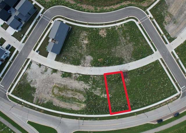 Property at 9467 E Lake Vista Pkwy #4004, Oak Creek, WI 53154
