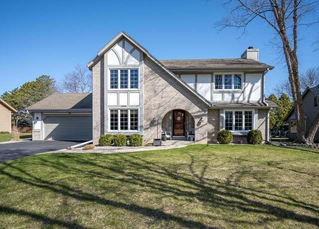 Property at 12640 W Cold Spring Rd, New Berlin, WI 53151, 3 beds, 2.5 baths