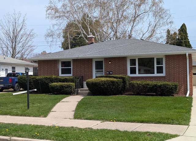 Property at 1019 Crab Tree Ln, Racine, WI 53406, 3 beds, 1 bath