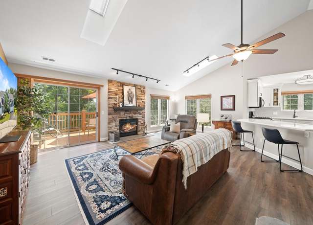 Property at 1045 Lakeland Dr Unit 9-35, Lake Geneva, WI 53147, 3 beds, 2 baths