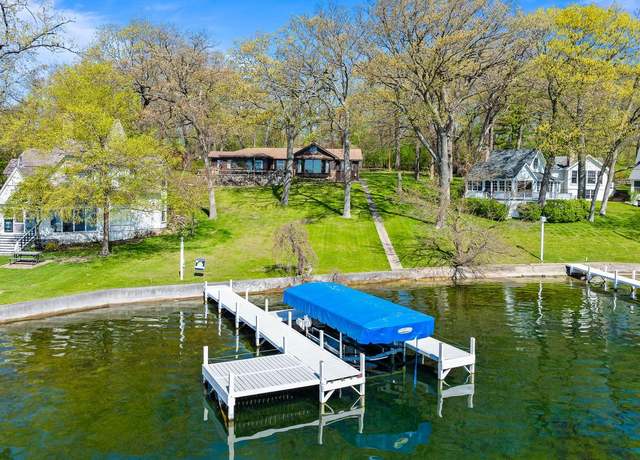 Property at 2572 North Shore Dr, Delavan, WI 53115, 3 beds, 2 baths
