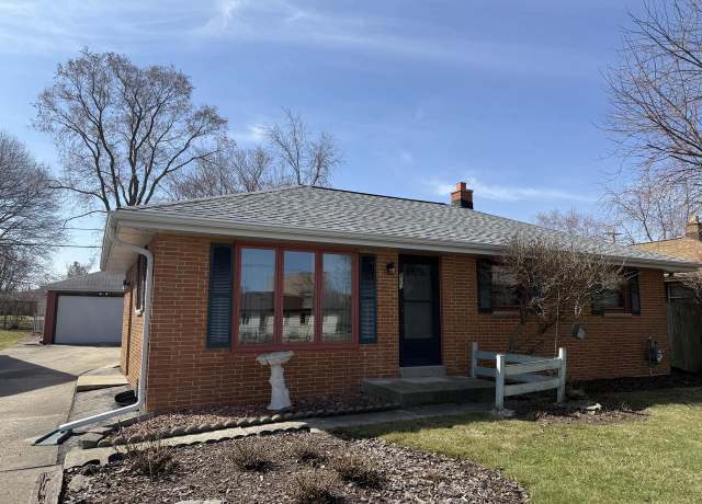Property at 823 Drexel Blvd, South Milwaukee, WI 53172, 3 beds, 1.5 baths