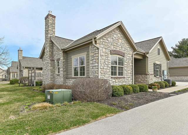 Property at 1041 Ann Marie Way, Oconomowoc, WI 53066, 2 beds, 2 baths