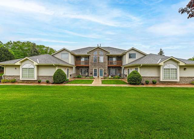 Property at 17650 W Lincoln Ave, New Berlin, WI 53146, 2 beds, 2 baths