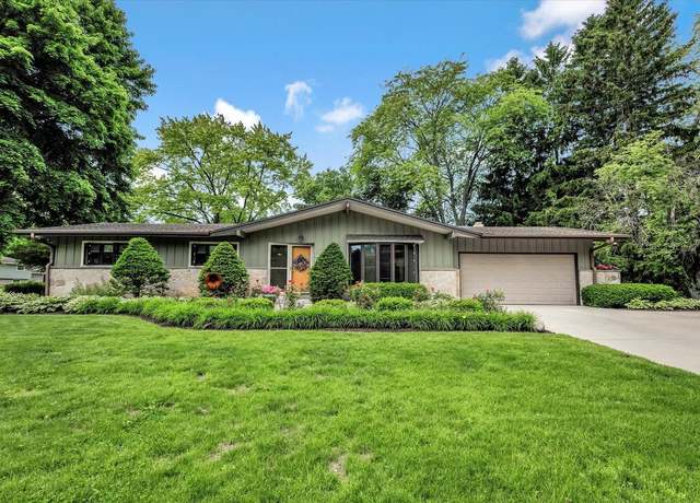Property at 2105 Mt Kisco Dr, Elm Grove, WI 53122, 4 beds, 1.5 baths