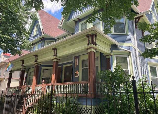 Property at 1016 N 29th St, Milwaukee, WI 53208, 7 beds, 5 baths