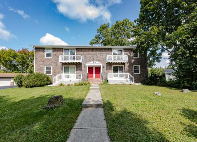 Property at 1305 Camden Way Unit D, Waukesha, WI 53186, 2 beds, 1 bath