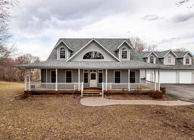 Property at 21340 Wolfe Run Ln, Galesville, WI 54630, 5 beds, 4 baths