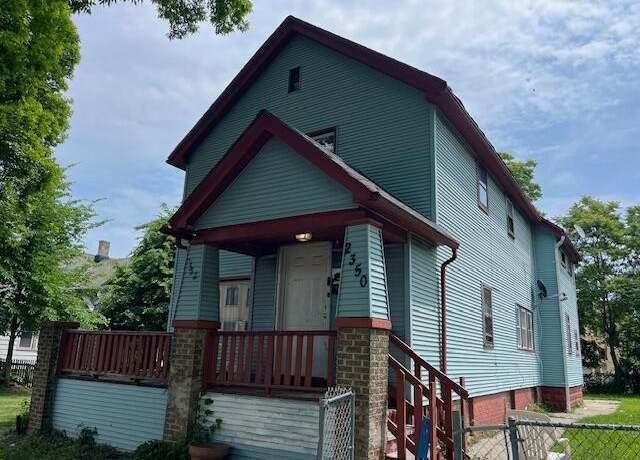 Property at 2350 N 9th St, Milwaukee, WI 53206, 4 beds, 2 baths
