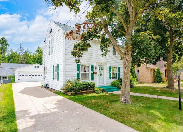 Property at 506 Robert St, Fort Atkinson, WI 53538, 3 beds, 1 bath