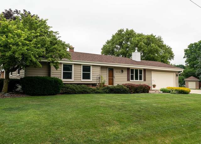 Property at 3210 Valley Forge St, Racine, WI 53404, 3 beds, 1.5 baths