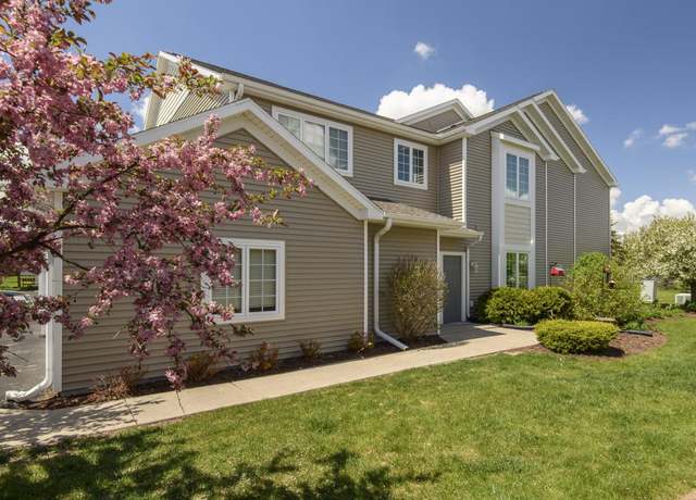 Property at 770 Bridlewood Dr Unit 6104 F, Hartford, WI 53027, 2 beds, 2 baths