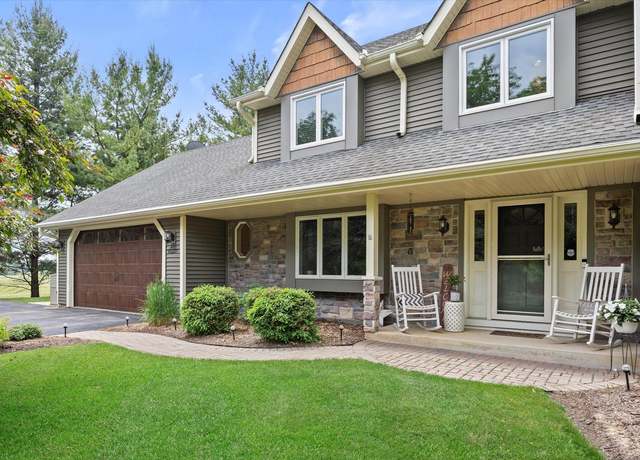 Property at N80W32229 Northbrook Ct, Hartland, WI 53029, 3 beds, 2.5 baths