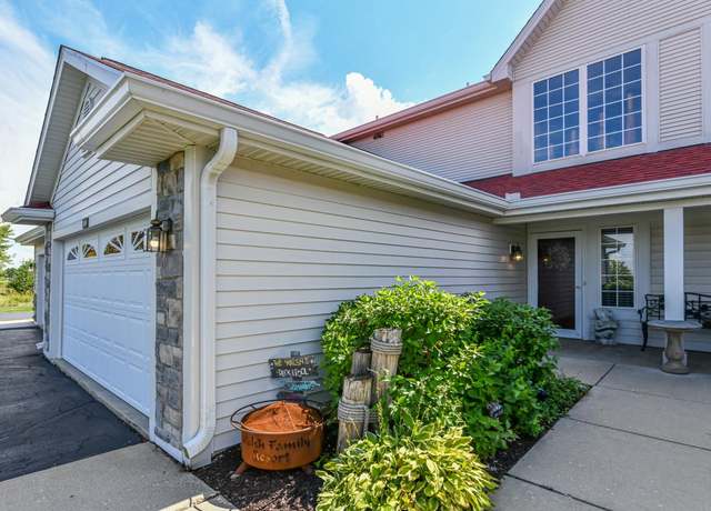 Property at 2141 Jefferson Ln #2141, Delavan, WI 53115, 4 beds, 2.5 baths