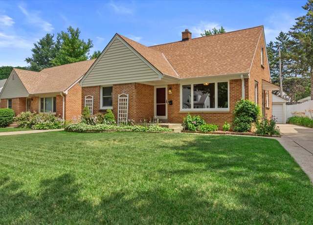 Property at 3786 N 75th St, Milwaukee, WI 53216, 3 beds, 1.5 baths