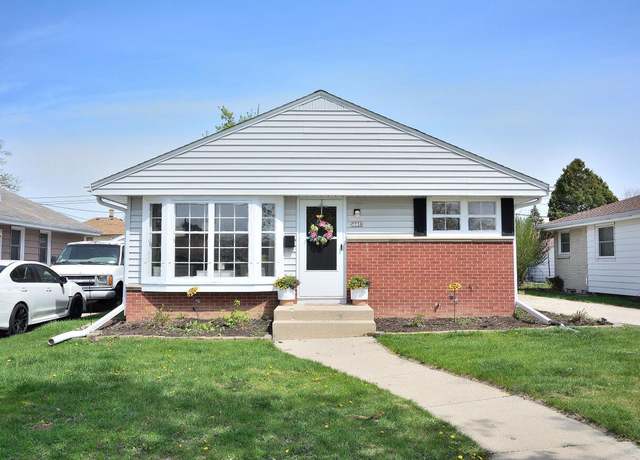 Property at 7738 W Eden Pl, Milwaukee, WI 53220, 3 beds, 1 bath