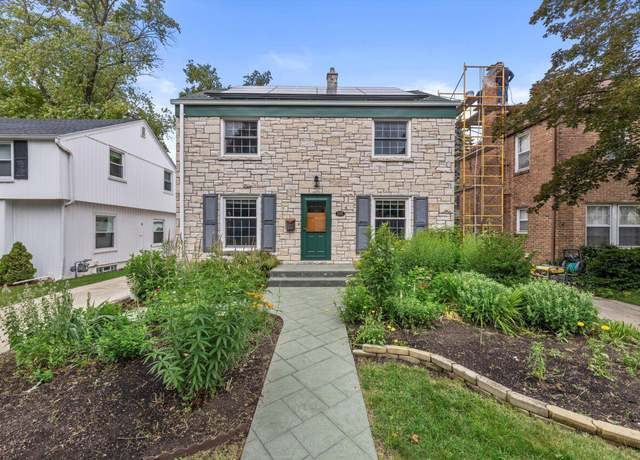 Property at 5561 N Kent Ave, Whitefish Bay, WI 53217, 3 beds, 1.5 baths