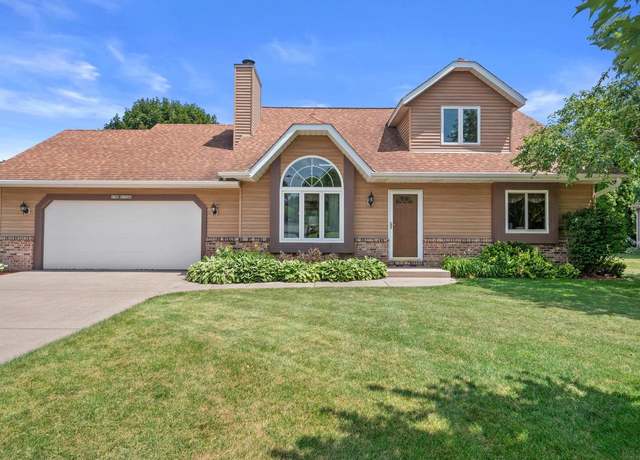 Property at W199N11348 Rosewood Ave, Germantown, WI 53022, 3 beds, 2 baths