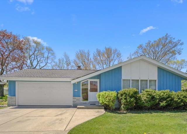 Property at 3811 W Bridge St, Greenfield, WI 53221, 3 beds, 1.5 baths
