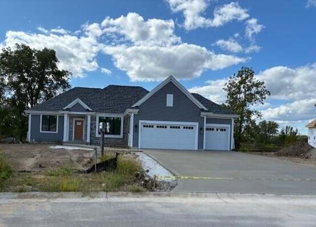 Property at W251N2371 Valleyview Cir, Pewaukee, WI 53072, 3 beds, 2 baths