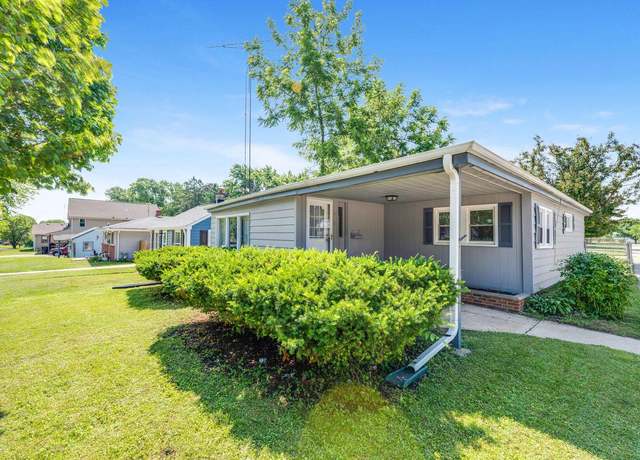 Property at 4525 Byrd Ave, Racine, WI 53405, 3 beds, 1 bath