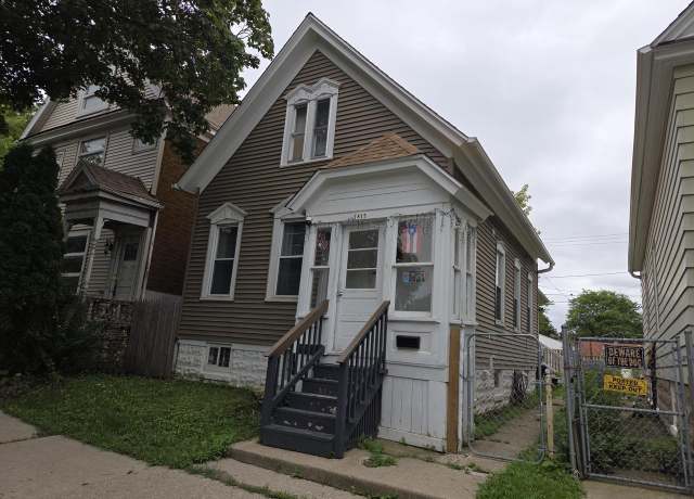 Property at 1815 W Galena St, Milwaukee, WI 53205, 3 beds, 1.5 baths