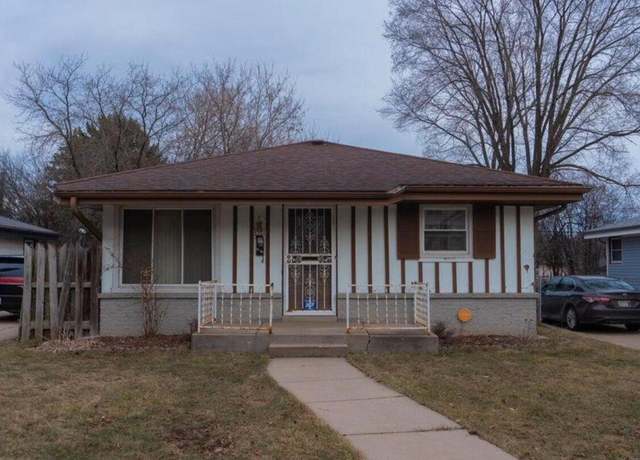 Property at 6500 N 52nd St, Milwaukee, WI 53223, 3 beds, 2.5 baths
