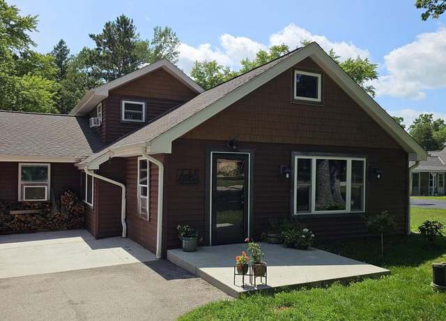Property at W378S5089 W Pretty Lake Rd, Dousman, WI 53118, 4 beds, 2.5 baths