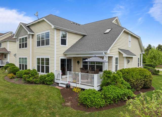 Property at 967 Eagleton Dr Unit 46-03, Lake Geneva, WI 53147, 3 beds, 2.5 baths