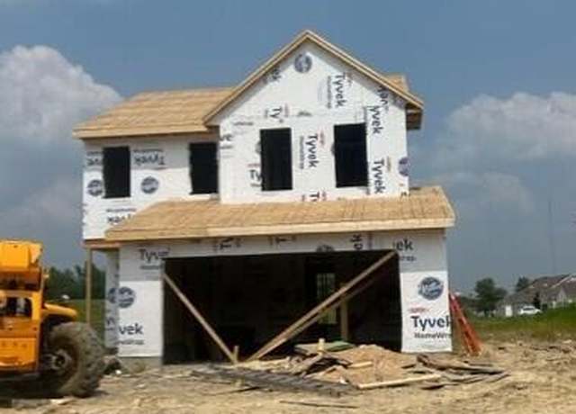 Property at 623 Belmont Dr, Watertown, WI 53094, 3 beds, 2.5 baths