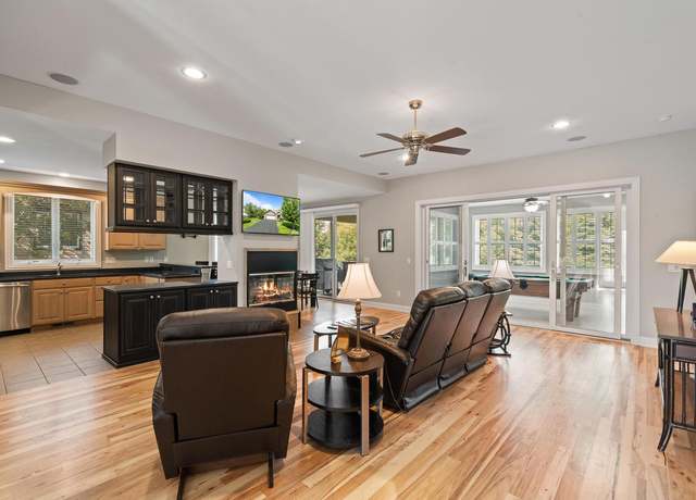 Property at 1018 Links Rd Unit 52-17, Lake Geneva, WI 53147, 4 beds, 3 baths