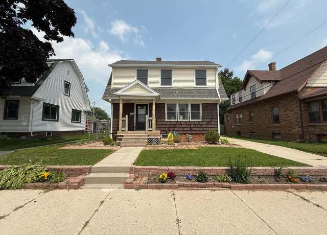 Property at 1914 Cooper Ave, Sheboygan, WI 53083, 3 beds, 1.5 baths