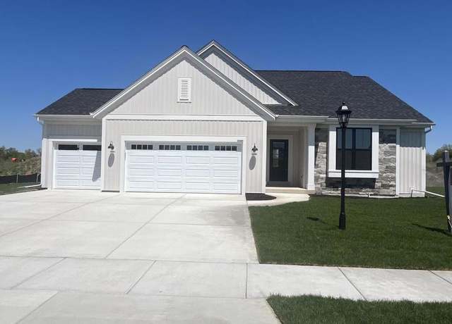 Property at 2690 Mapleton Ave, East Troy, WI 53120, 3 beds, 2 baths