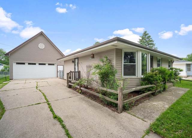 Property at 5863 S Madeline Ave, Milwaukee, WI 53221, 3 beds, 1 bath