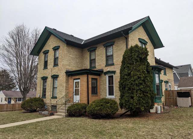 Property at 504 Clyman St, Watertown, WI 53094