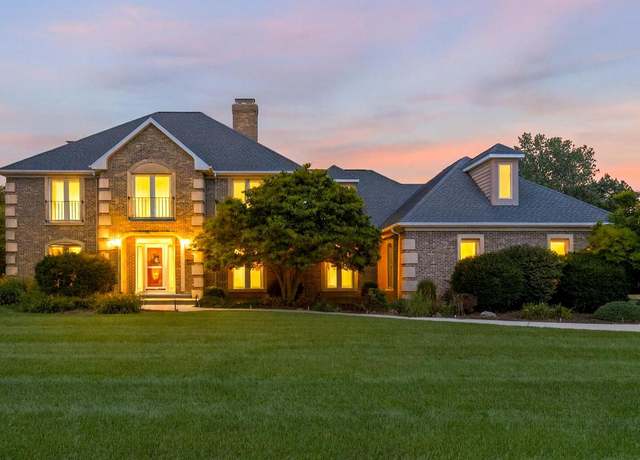 Property at 4120 95th St, Pleasant Prairie, WI 53158, 4 beds, 4 baths