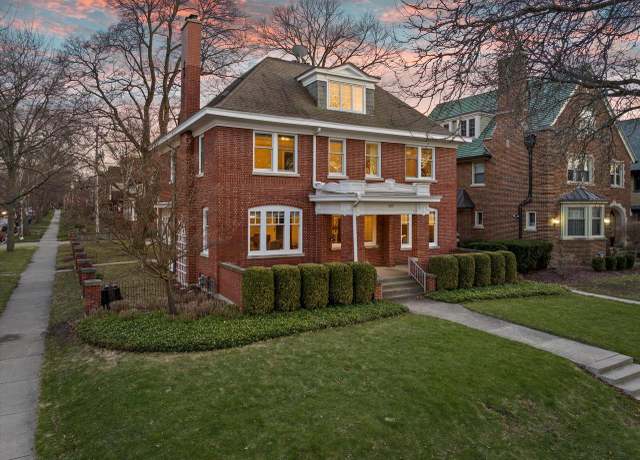 Property at 2331 E Newberry Blvd, Milwaukee, WI 53211, 5 beds, 4 baths