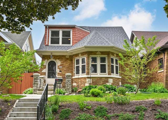 Property at 1307 E Oklahoma Ave, Milwaukee, WI 53207, 4 beds, 2 baths