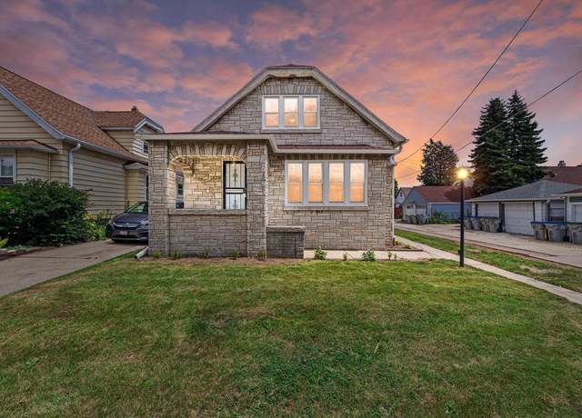 Property at 2612 S 20th St, Milwaukee, WI 53215, 4 beds, 2 baths