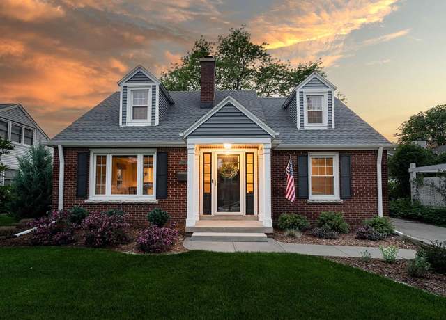 Property at 2461 N 94th St, Wauwatosa, WI 53226, 3 beds, 2 baths